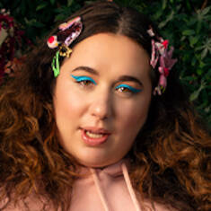Liza Treyger